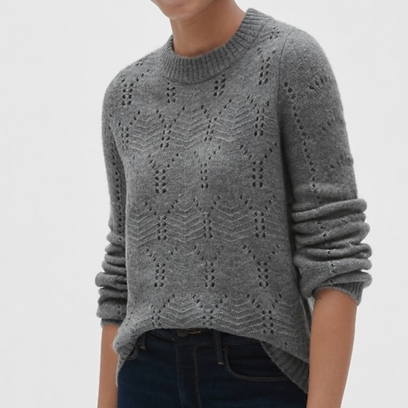 GAP Sweaters - GAP Pointelle Crewneck Pullover Sweater Medium NWT